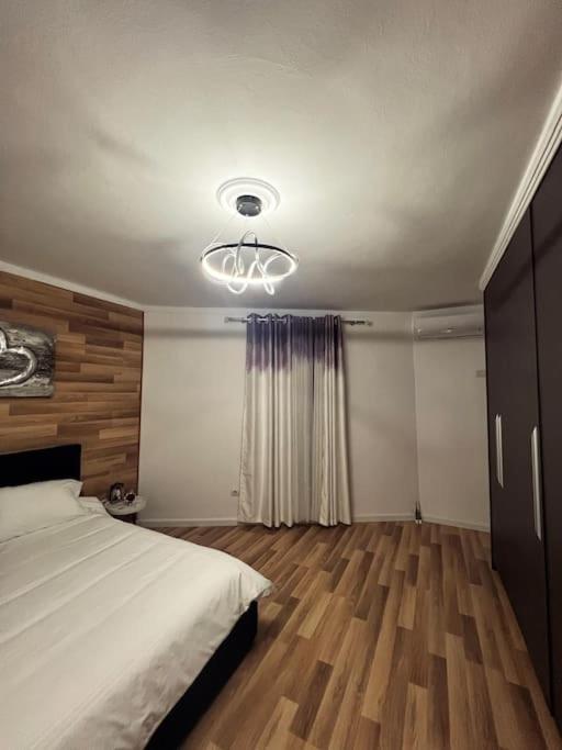 Art'S Apartment Tirana Extérieur photo